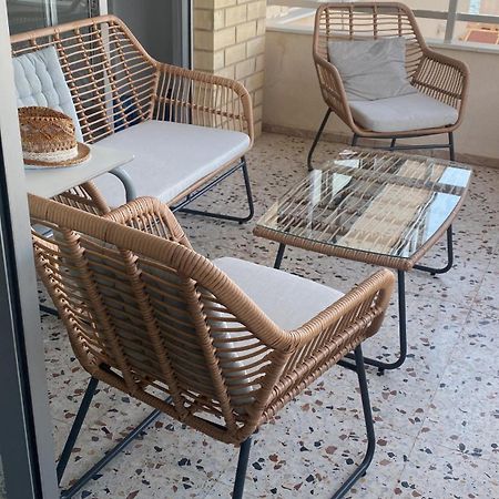 70 Sqm Apartment With Seaview In Arenales Del Sol. Exterior photo